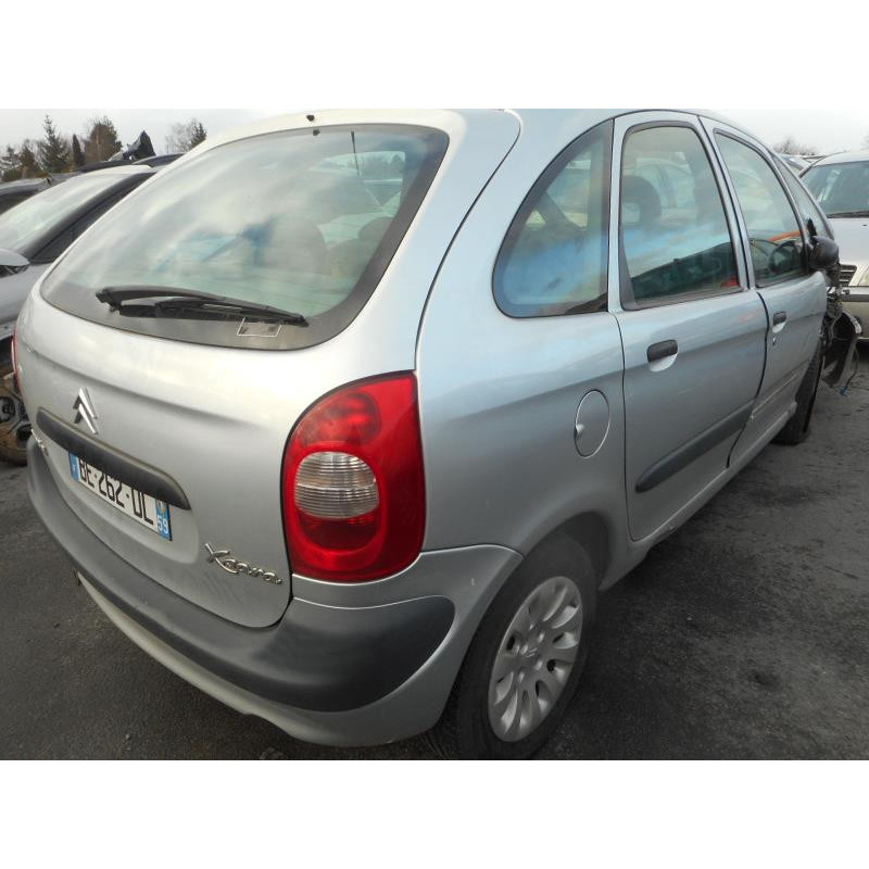 Moteur CITROEN XSARA PICASSO Photo n°7