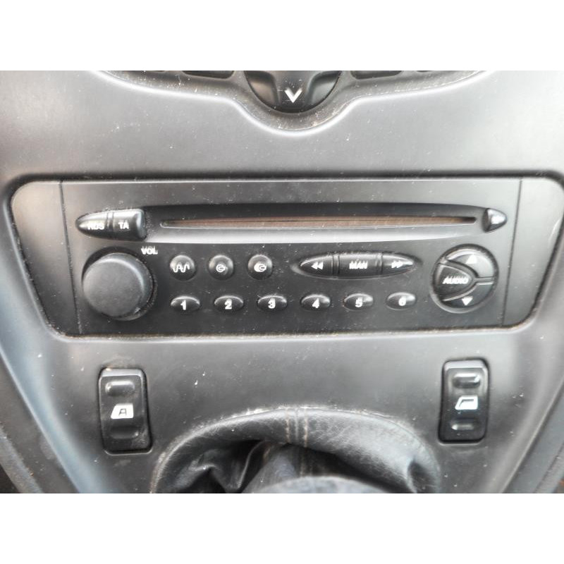 Moteur CITROEN XSARA PICASSO Photo n°11