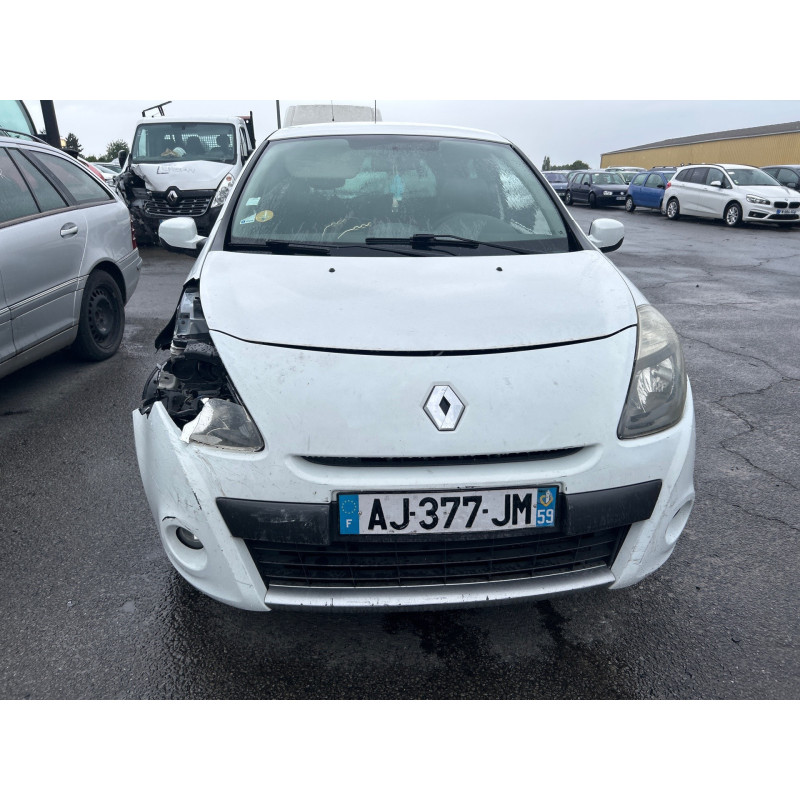 Vitre avant droit RENAULT CLIO 3 Photo n°3