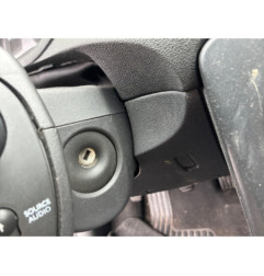 Vitre avant droit RENAULT CLIO 3