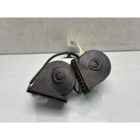 Avertisseur/Klaxon FORD FOCUS 3 Photo n°1