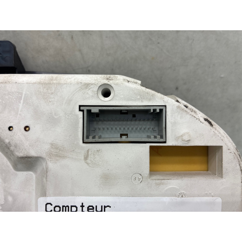 Compteur RENAULT MEGANE 1 Photo n°1