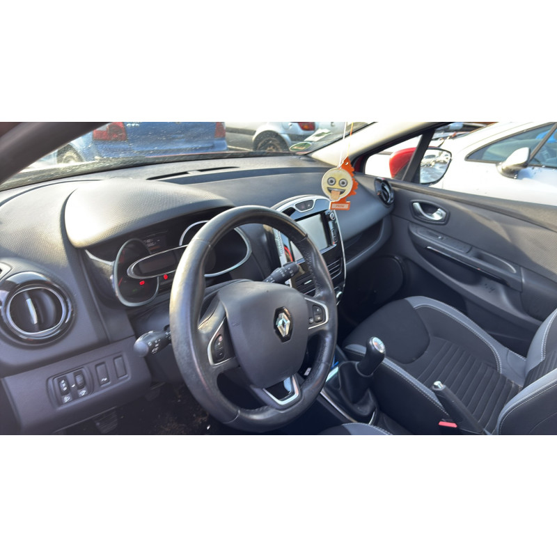 Custode arriere gauche RENAULT CLIO 4 Photo n°18