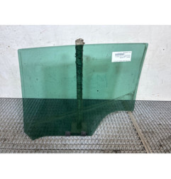 Vitre arriere droit RENAULT CLIO 4 Photo n°1
