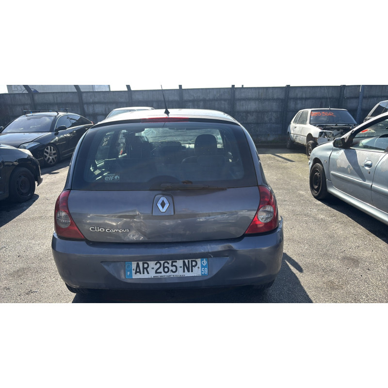 Bouton de coffre RENAULT CLIO 2 CAMPUS Photo n°10