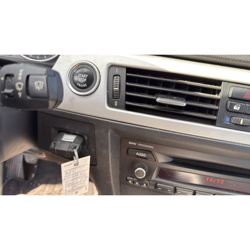 Aile avant droit BMW SERIE 3 E90 Photo n°18