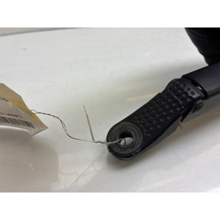 Bras essuie glace avant droit RENAULT CLIO 3