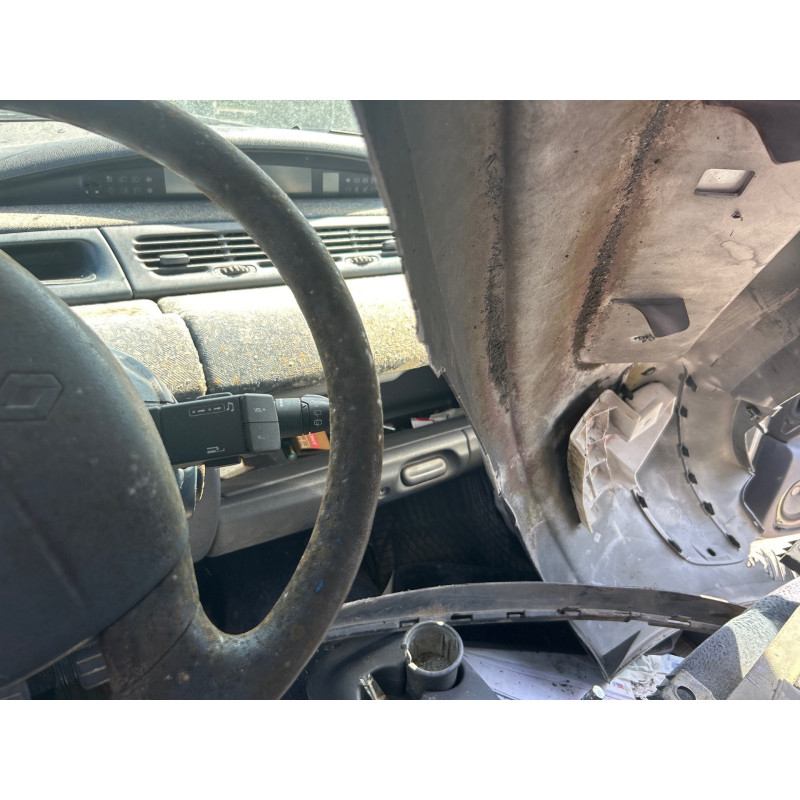 Verin de coffre RENAULT ESPACE 3 Photo n°15