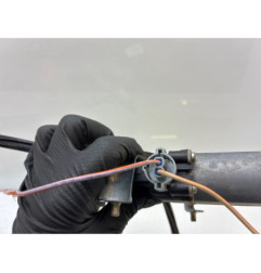 Leve vitre electrique avant droit RENAULT CLIO 2 Photo n°1