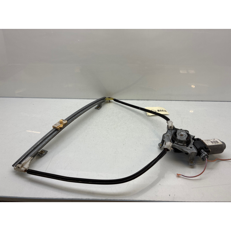 Leve vitre electrique avant droit RENAULT CLIO 2 Photo n°7
