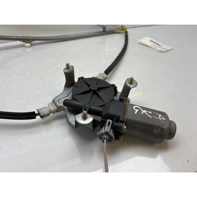 Leve vitre electrique avant gauche RENAULT CLIO 2 Photo n°7