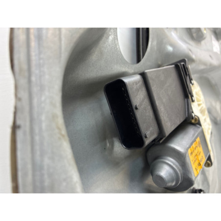 Leve vitre electrique avant droit VOLKSWAGEN GOLF 4