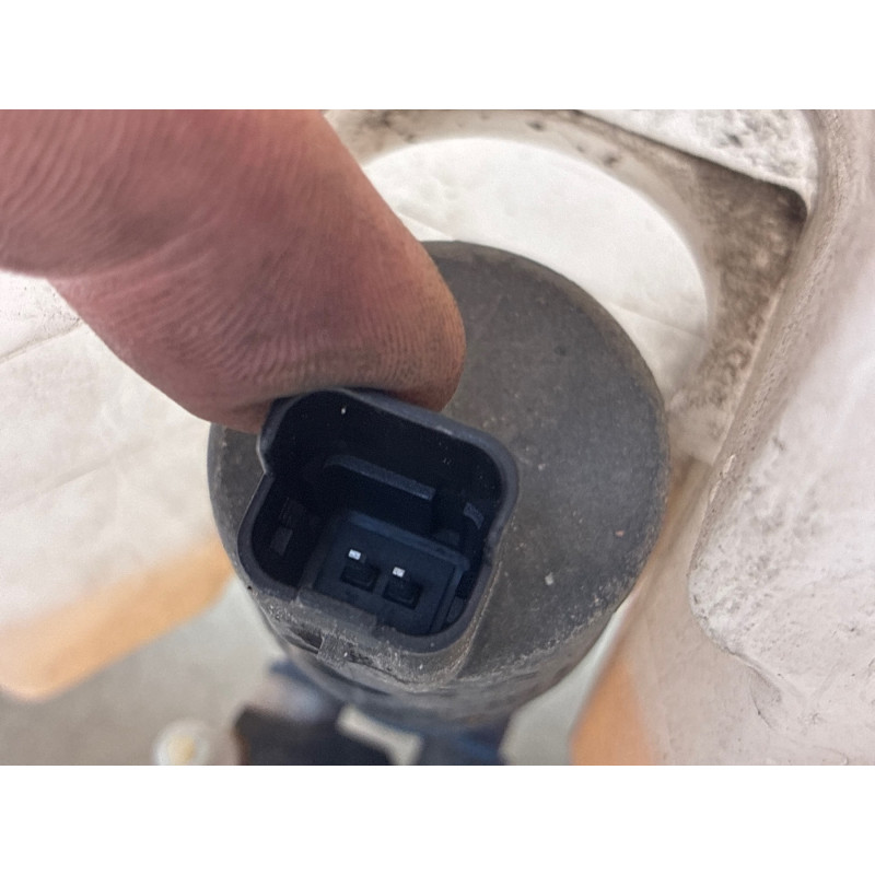 Vase de lave glace RENAULT CLIO 4 Photo n°2