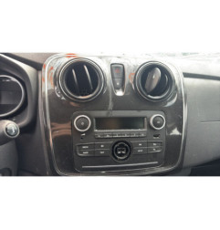 Vitre avant droit DACIA SANDERO 2