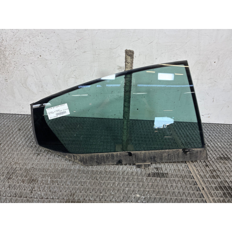 Vitre arriere droit CITROEN DS4 Photo n°2