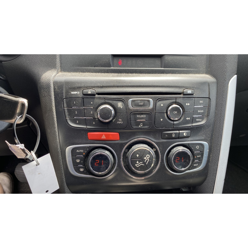 Vitre arriere droit CITROEN DS4 Photo n°20