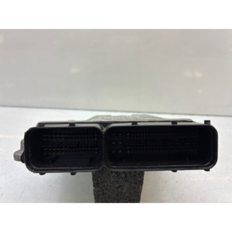 Calculateur moteur VOLKSWAGEN TRANSPORTER 5