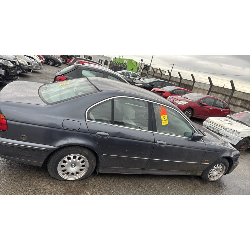 Retroviseur droit BMW SERIE 5 E39 Photo n°10