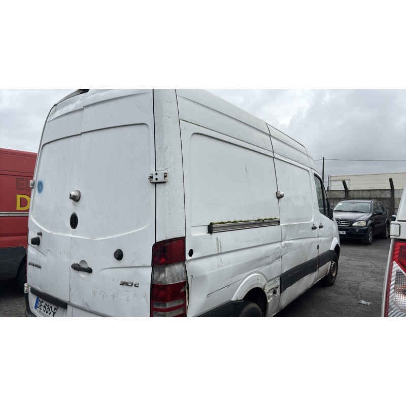 Poignee porte avant gauche MERCEDES SPRINTER 2 Photo n°6