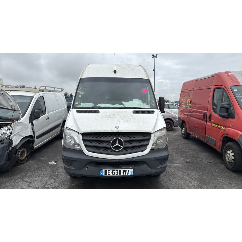 Poignee porte avant gauche MERCEDES SPRINTER 2 Photo n°11