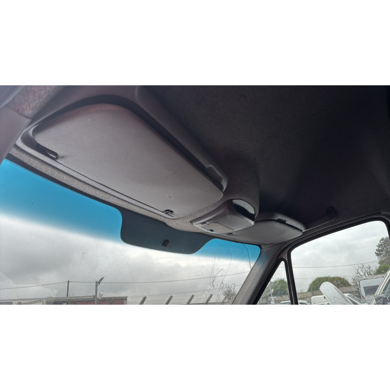 Poignee porte avant gauche MERCEDES SPRINTER 2 Photo n°15