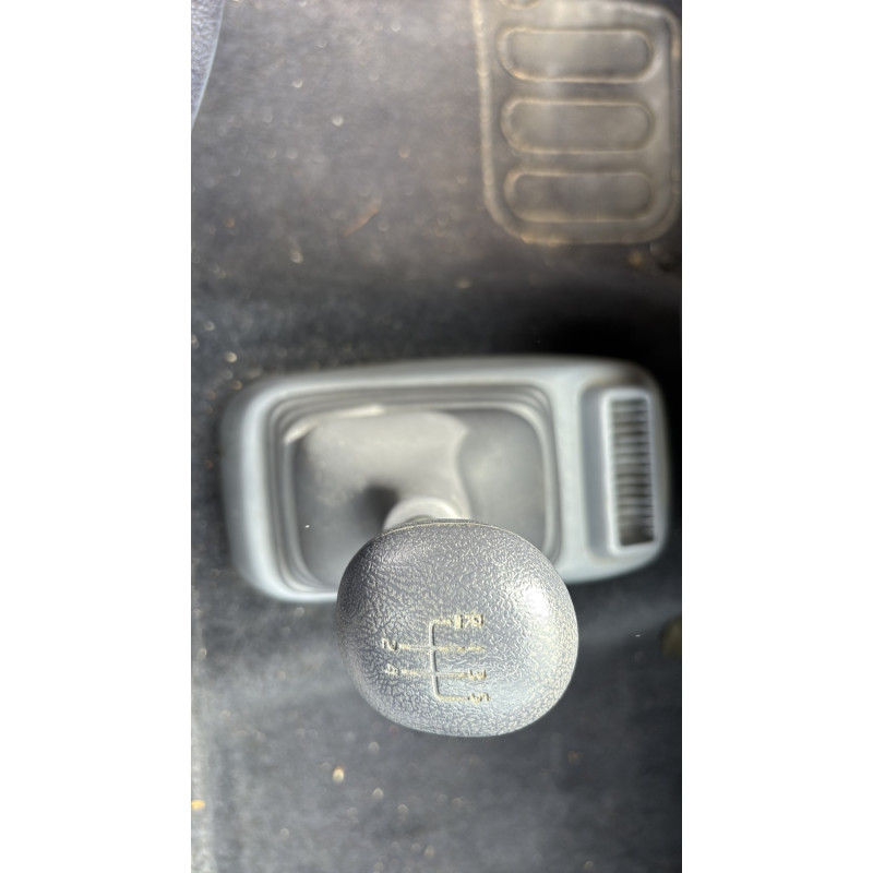 Malle/Hayon arriere RENAULT TWINGO 1 Photo n°17