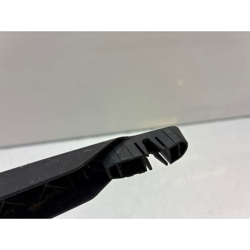 Bras essuie glace arriere RENAULT SCENIC 3 Photo n°1