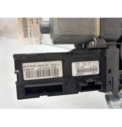 Leve vitre electrique avant gauche RENAULT SCENIC 3