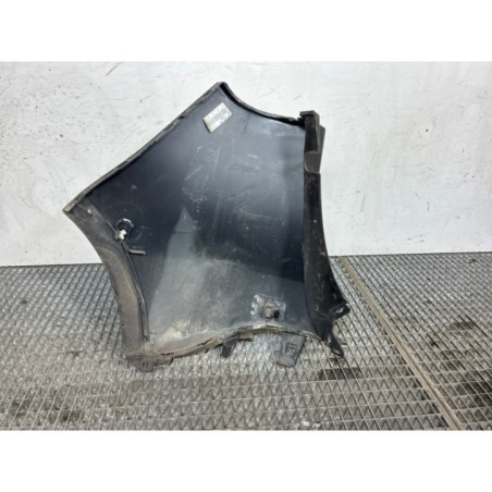 Crosse arriere droit RENAULT SCENIC 3
