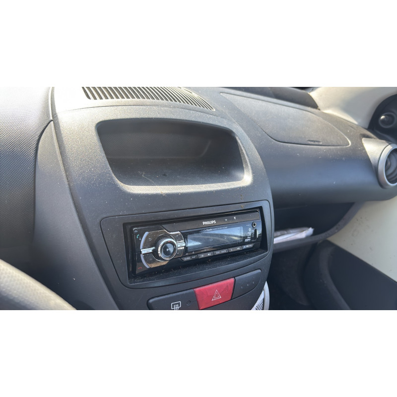 Capot CITROEN C1 1 Photo n°19