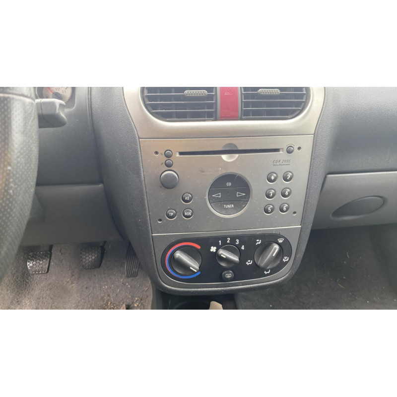 Capot OPEL CORSA C Photo n°15
