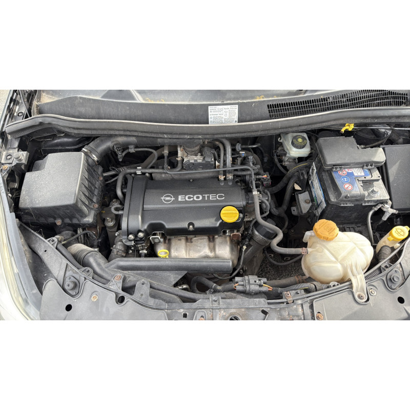 Custode arriere droit OPEL CORSA D Photo n°20