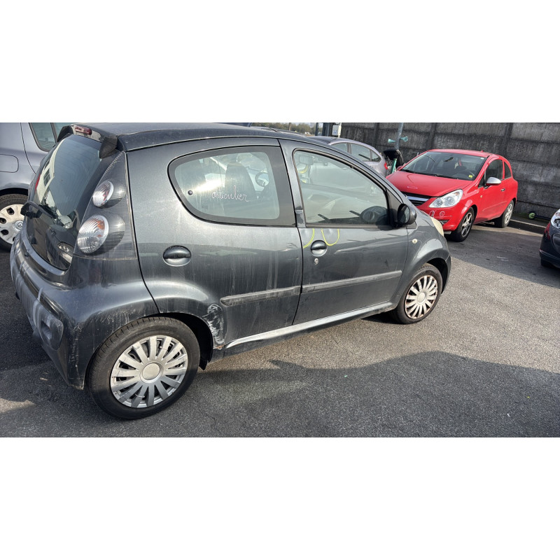 Capot CITROEN C1 1 Photo n°12