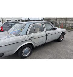 Capot MERCEDES 200 W123