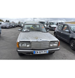 Capot MERCEDES 200 W123