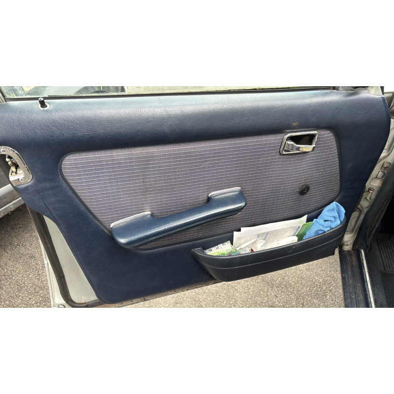 Capot MERCEDES 200 W123 Photo n°13