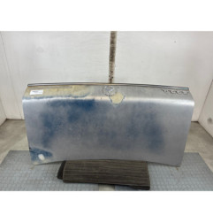 Malle/Hayon arriere MERCEDES 200 W123 Photo n°1