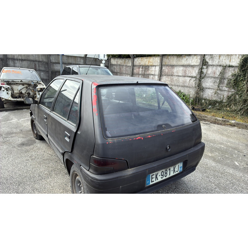 Capot PEUGEOT 106 Photo n°6