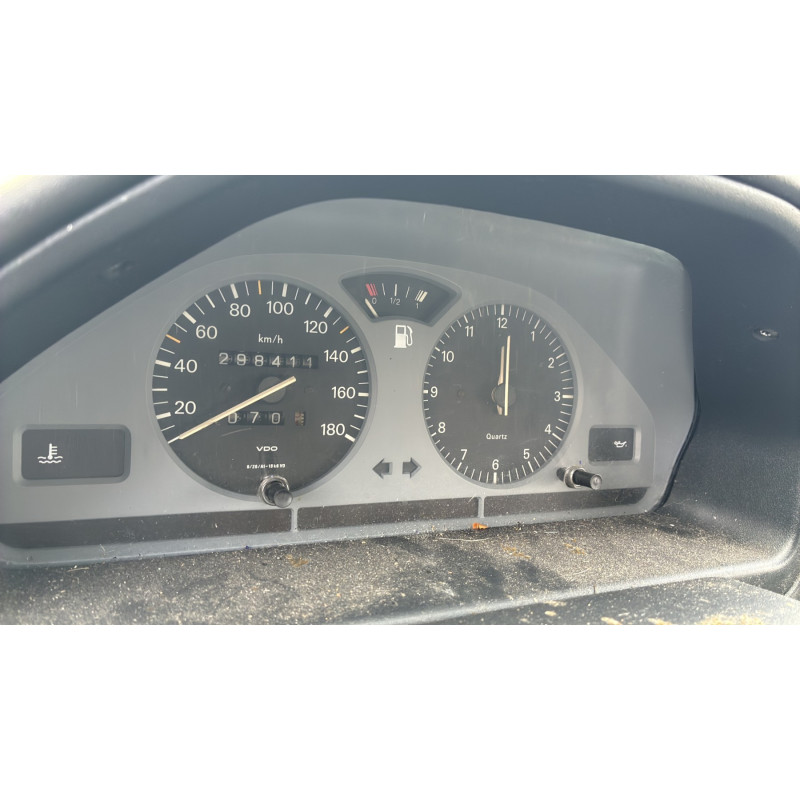 Capot PEUGEOT 106 Photo n°18
