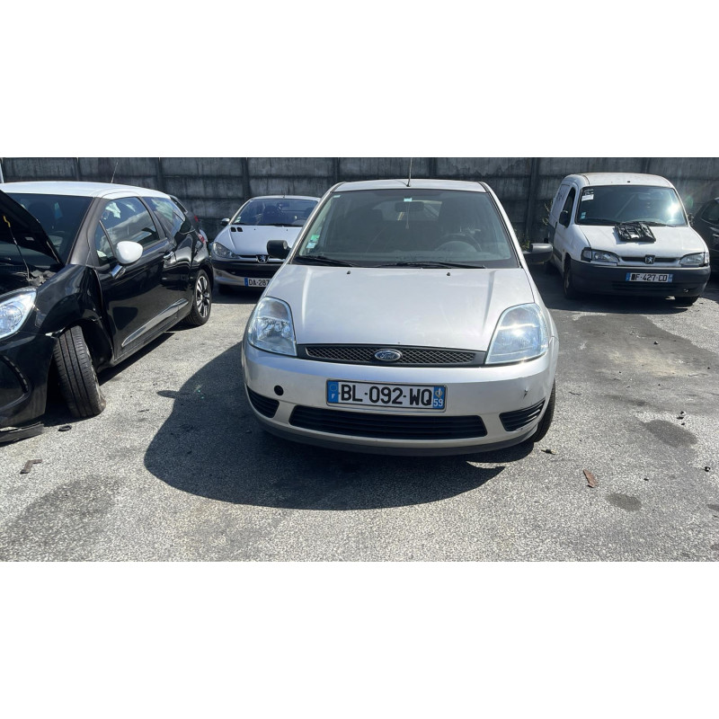 Aile avant gauche FORD FIESTA 5 Photo n°5
