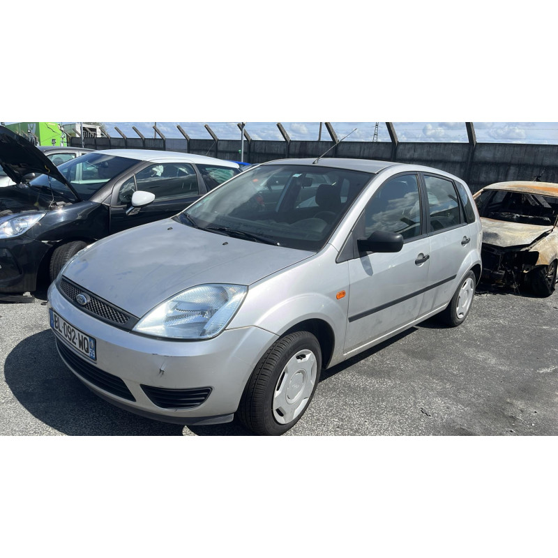 Aile avant gauche FORD FIESTA 5 Photo n°11