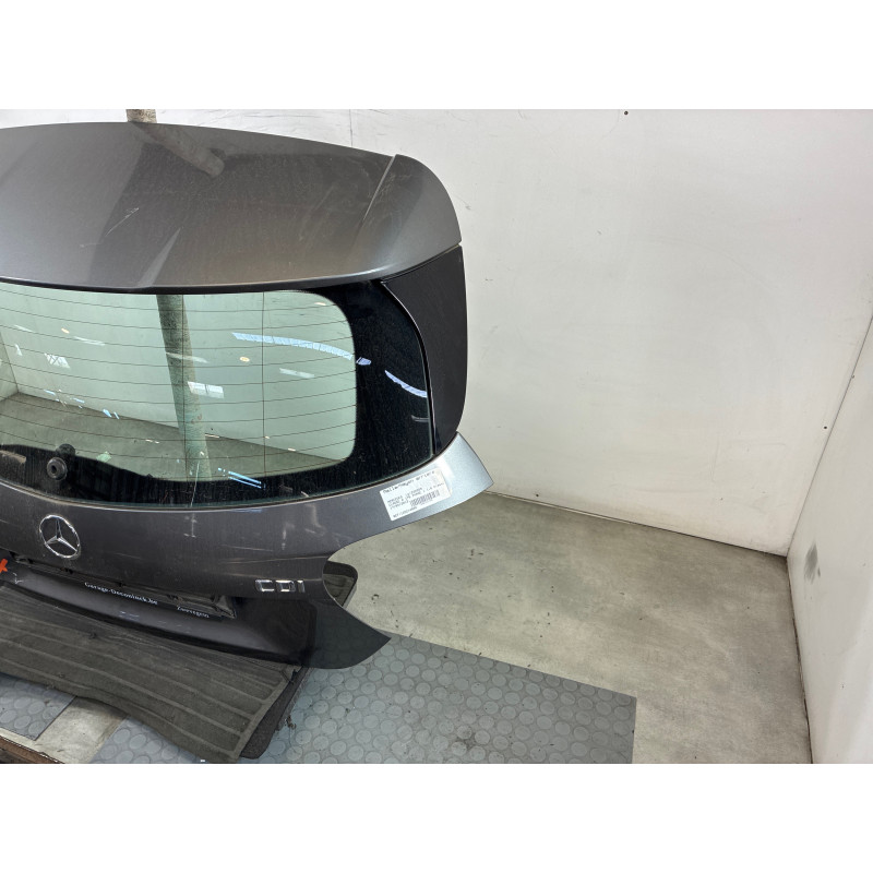 Malle/Hayon arriere MERCEDES CLASSE A 176 Photo n°4