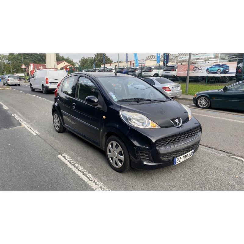 Porte avant gauche PEUGEOT 107 Photo n°17