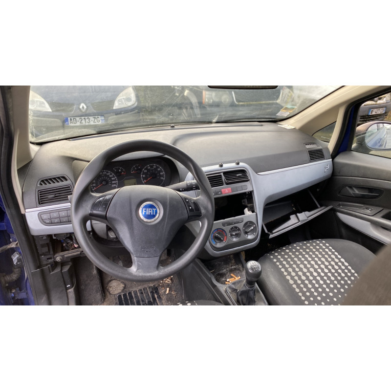 Renfort pare choc avant (traverse) FIAT GRANDE PUNTO Photo n°19