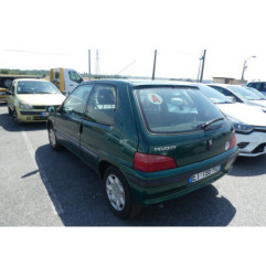 Aile avant droit PEUGEOT 106