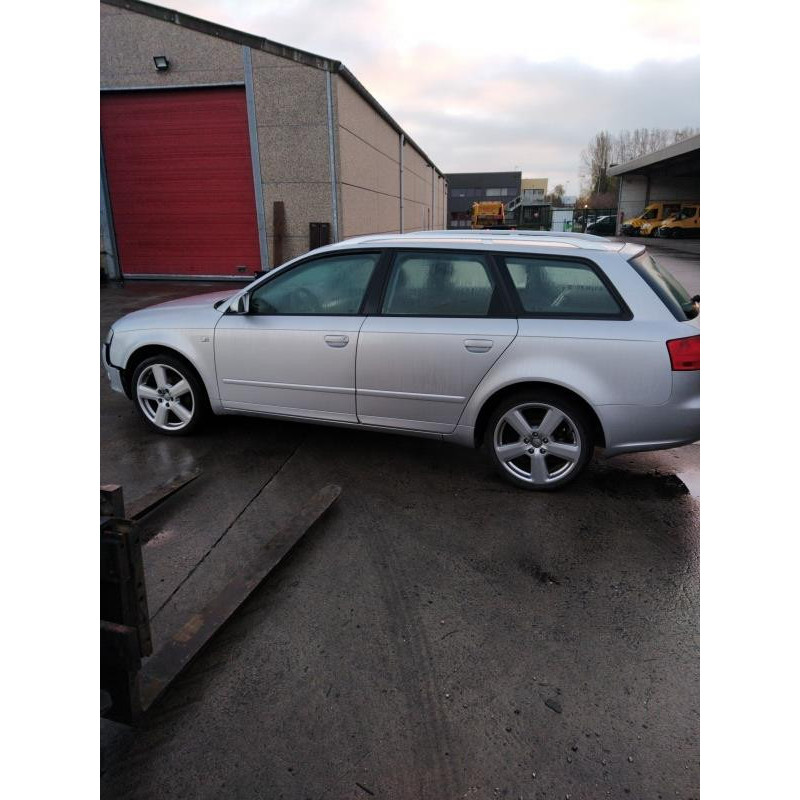 Etrier arriere gauche (freinage) AUDI A4 2 Photo n°8