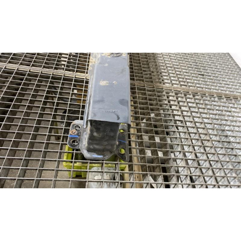 Renfort pare choc arriere (traverse) CITROEN C5 2 Photo n°9
