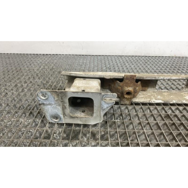Renfort pare choc arriere (traverse) PEUGEOT 207 Photo n°5