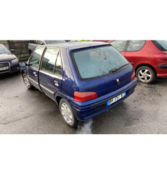 Aile avant droit PEUGEOT 106