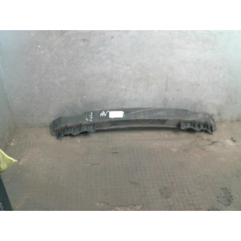 Renfort pare choc avant (traverse) KIA SHUMA 2 Photo n°1